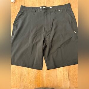 NWOT Hurley Men's Black Board Shorts